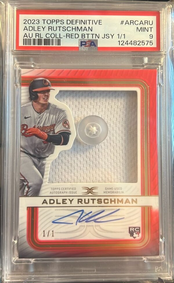 2024 TOPPS DEFINITIVE AUTOGRAPH #ARC-ARU ADLEY RUTSCHMAN BUTTON RED 1/1